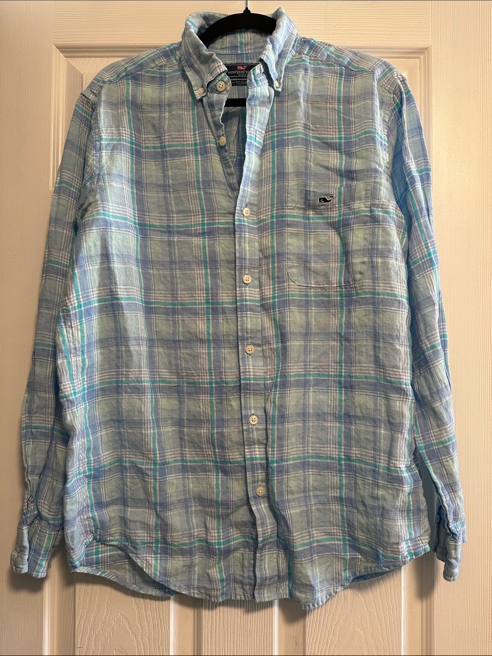 Vineyard Vines Men’s Linen Light Blue Plaid Button-Down Shirt